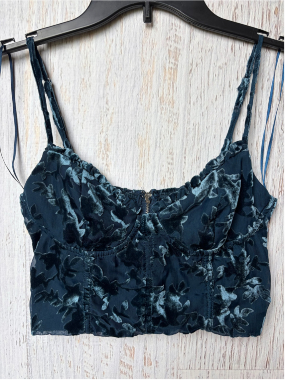 Women's Altar'd State Velvet Floral Camisole Top XS Blue